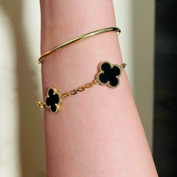 📦Sold📦💯VCA 5 motifs flower bracelet 🌺 - Picture 3 of 5